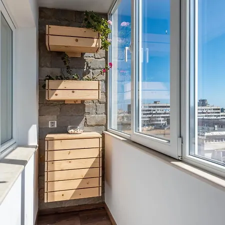 Lägenhet Cosy In Varna