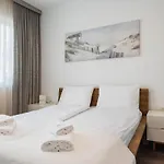 Cosy In Apartament Varna